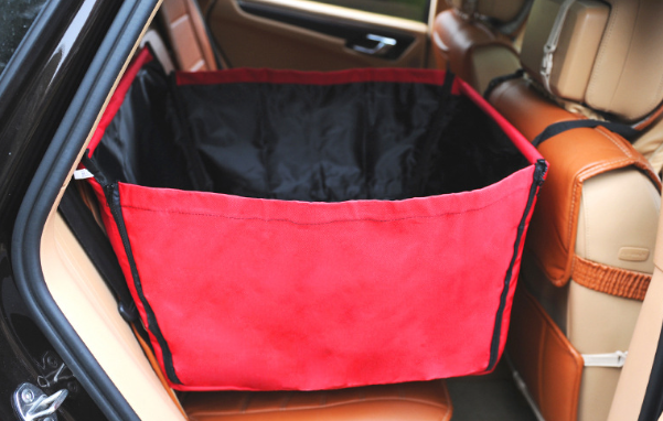 Protector rojo para asiento de auto