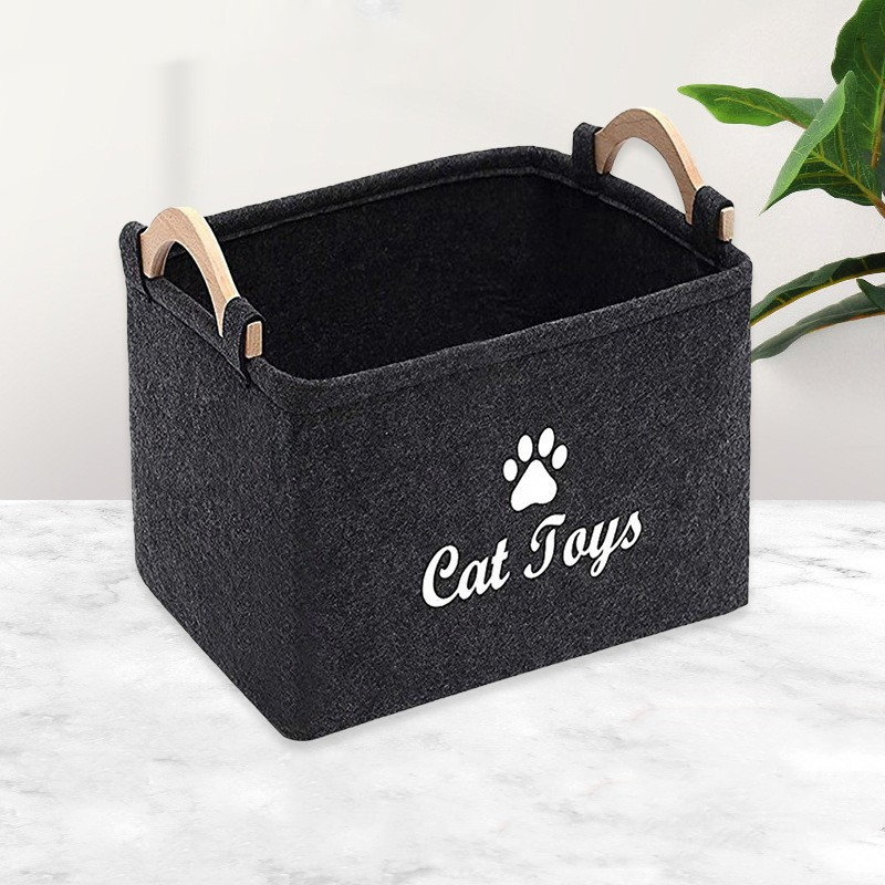 Cesta de fieltro para juguetes